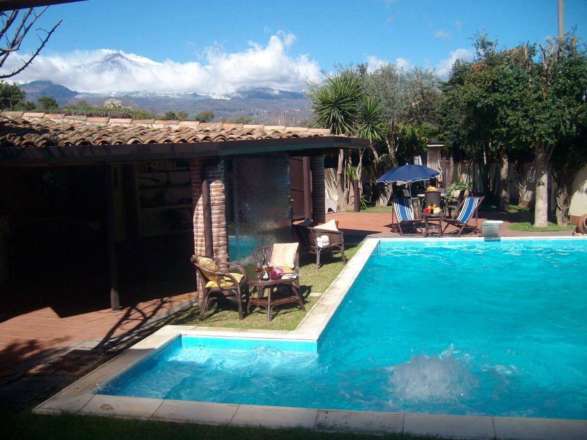Villa Singola -Sole-Luna-Casavilladusoleil Acireale Exterior foto